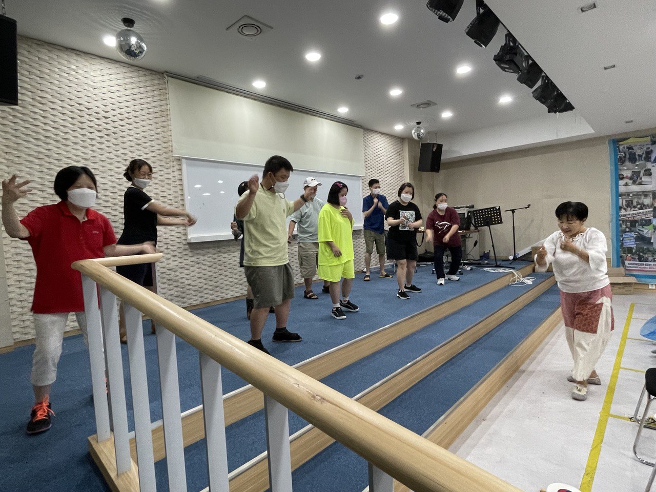 2022/08/09(화) - 춤