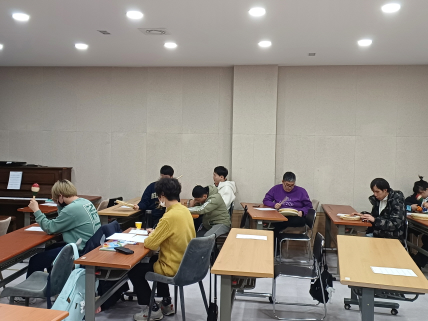 2024년 3월 7일(목) 민중가요 수업 사진