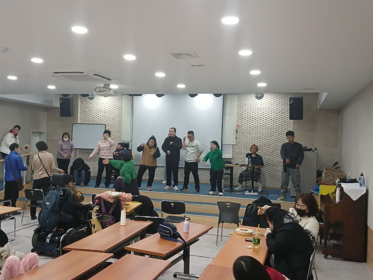 2024년 12월 16일(월) 춤 수업사진