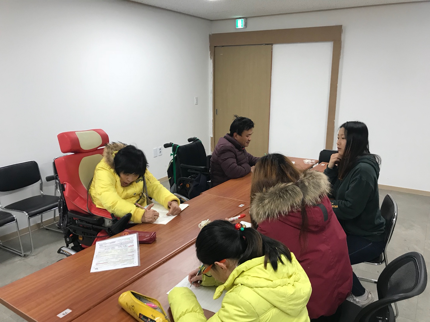 2018년 2월 19일 - 국어수업 사진