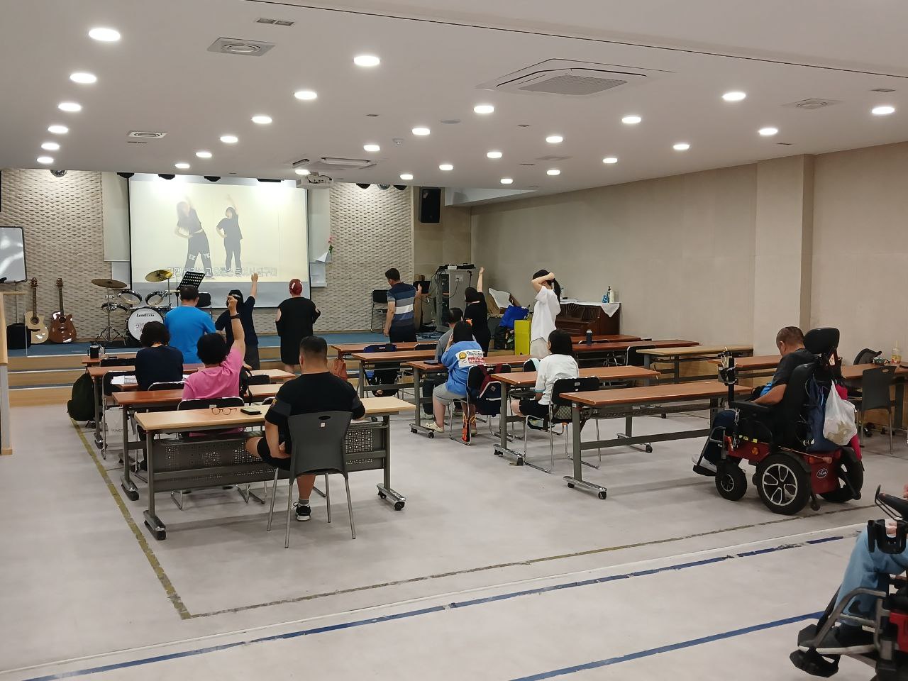 2024년 7월 8일(월) 두둠칫 방송댄스 수업사진