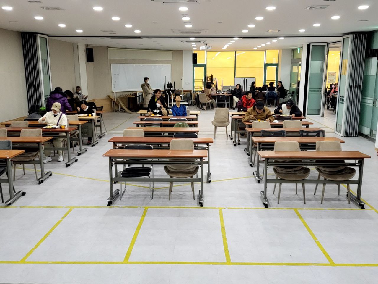 2023/2/16(목)- 점심식사(카레라이스,미소팽이장국...)