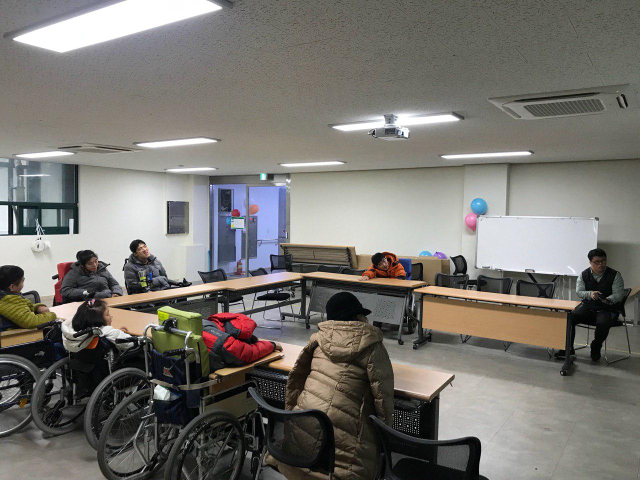 2019년 2월 15일 - 사회수업 사진