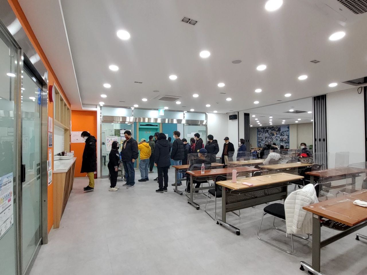 2022/11/23(수) - 점심식사(제육볶음, 교자만두, 어묵뭇국...)