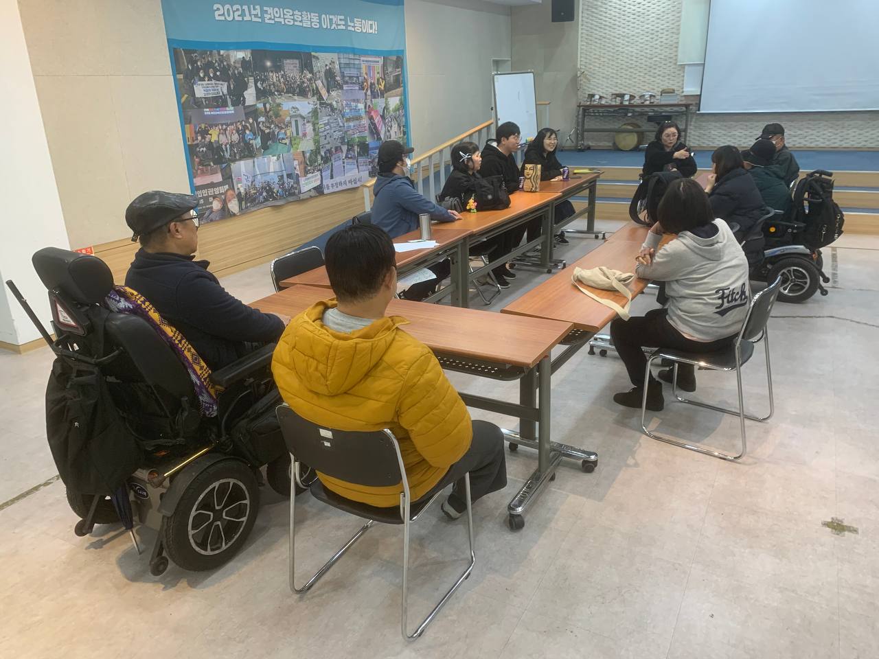 2025년 4월 15일(화) 중등수학 수업사진