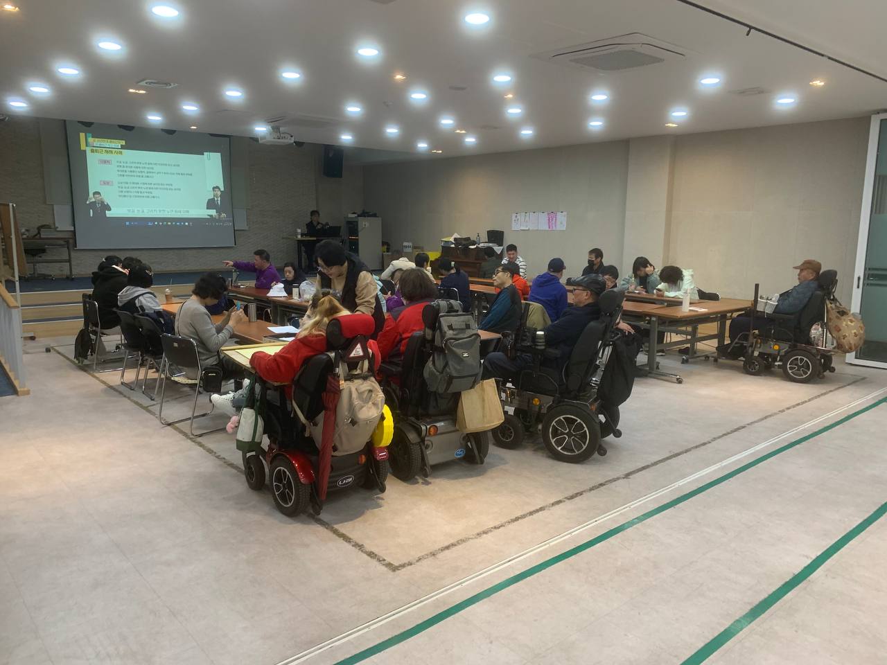 2025년 4월 3일(목) 캠페인하자, 영제발굴단, 장애해방역사 합반 수업사진