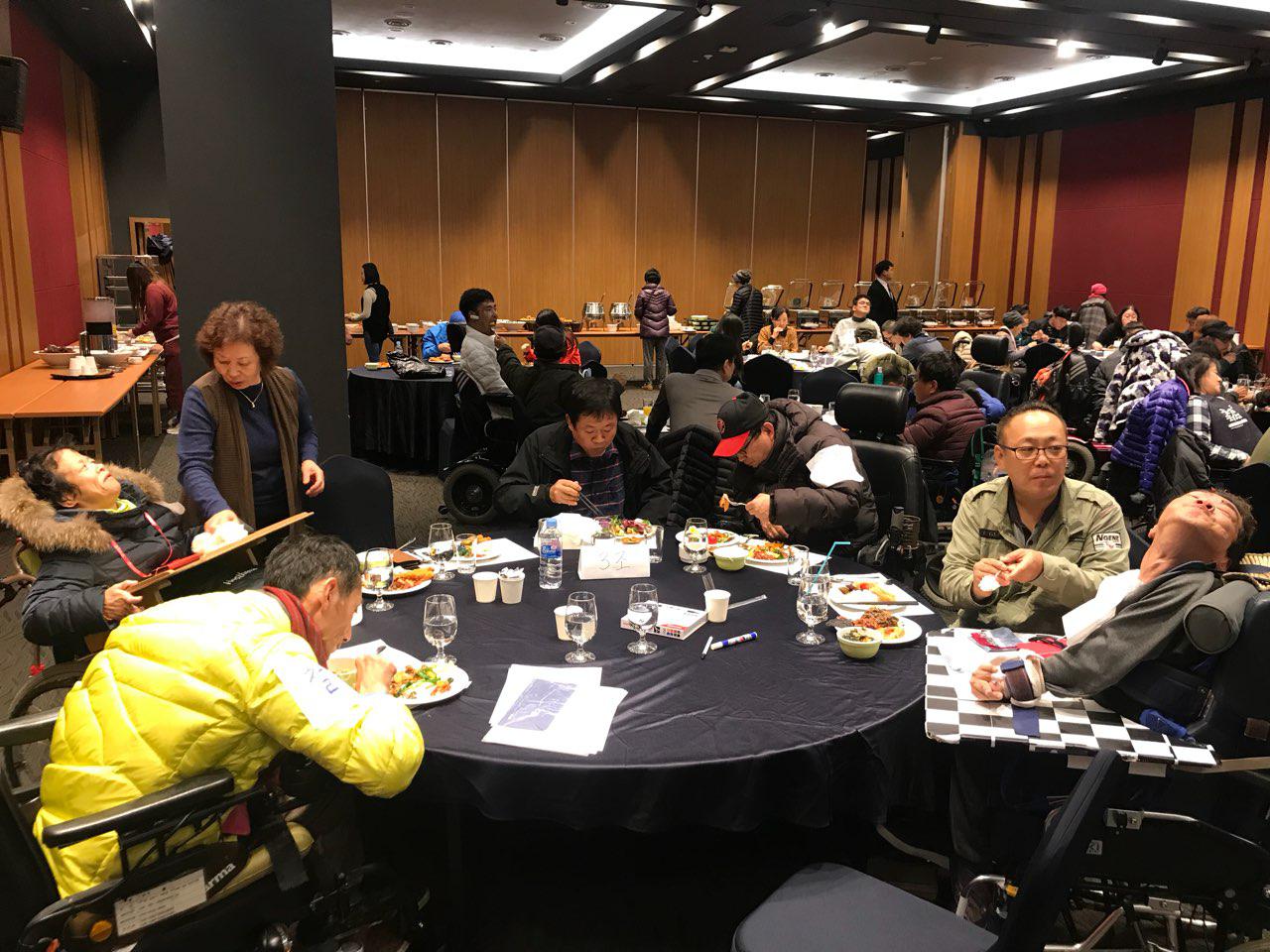 2018년 11월 12일 - 수학여행 사진(저녁)