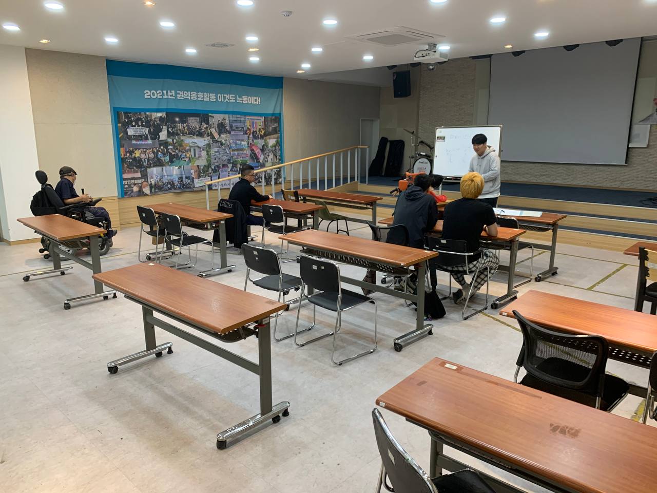 2024년 5월 3일(금) 두런두런 3반 수업사진