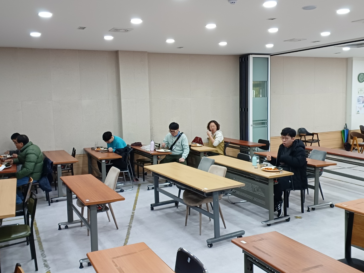 2023년 12월 14일(목) 점심급식(미소장국, 낙지떡볶음...)