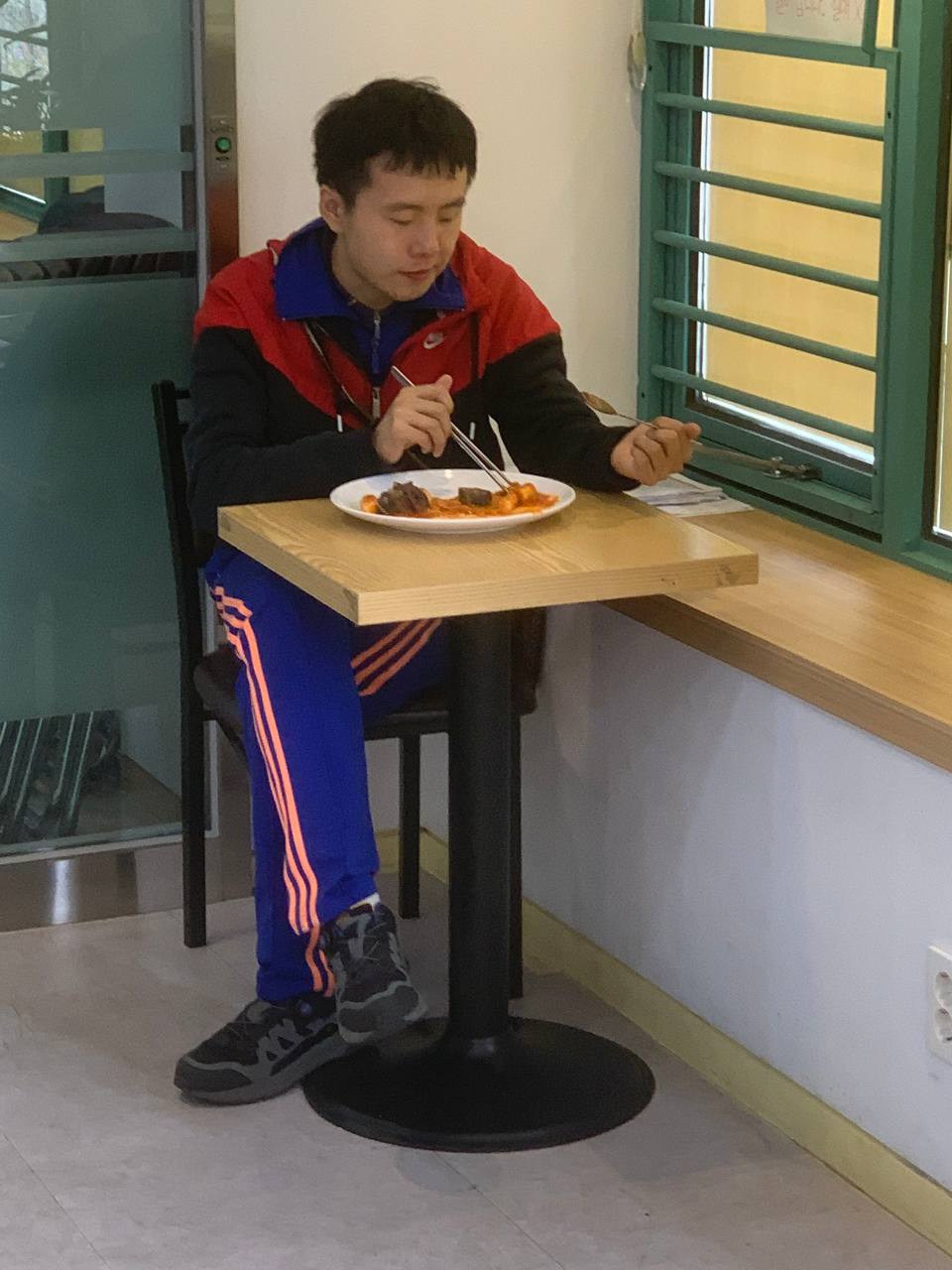 2025년 4월 18일(금) 점심식사 사진