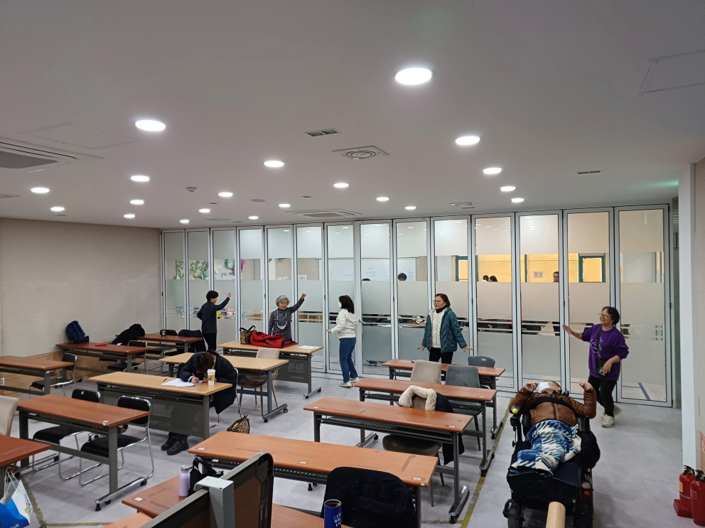 2024년 3월 4일(월) 춤 수업 사진