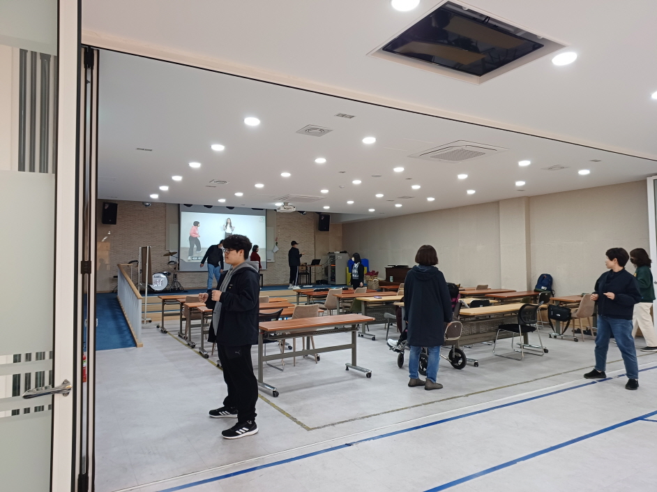 2024년 4월 1일(월) 두둠칫 방송 댄스 수업 사진