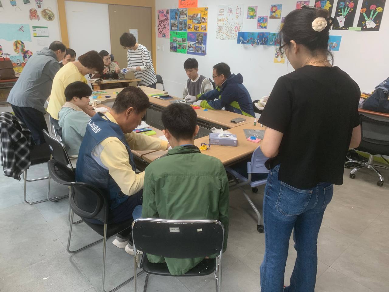 2025년 4월 22일(화) 해맑은 무지개 수업사진