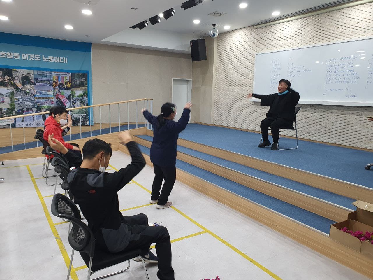 2022/02/22(화) - 춤
